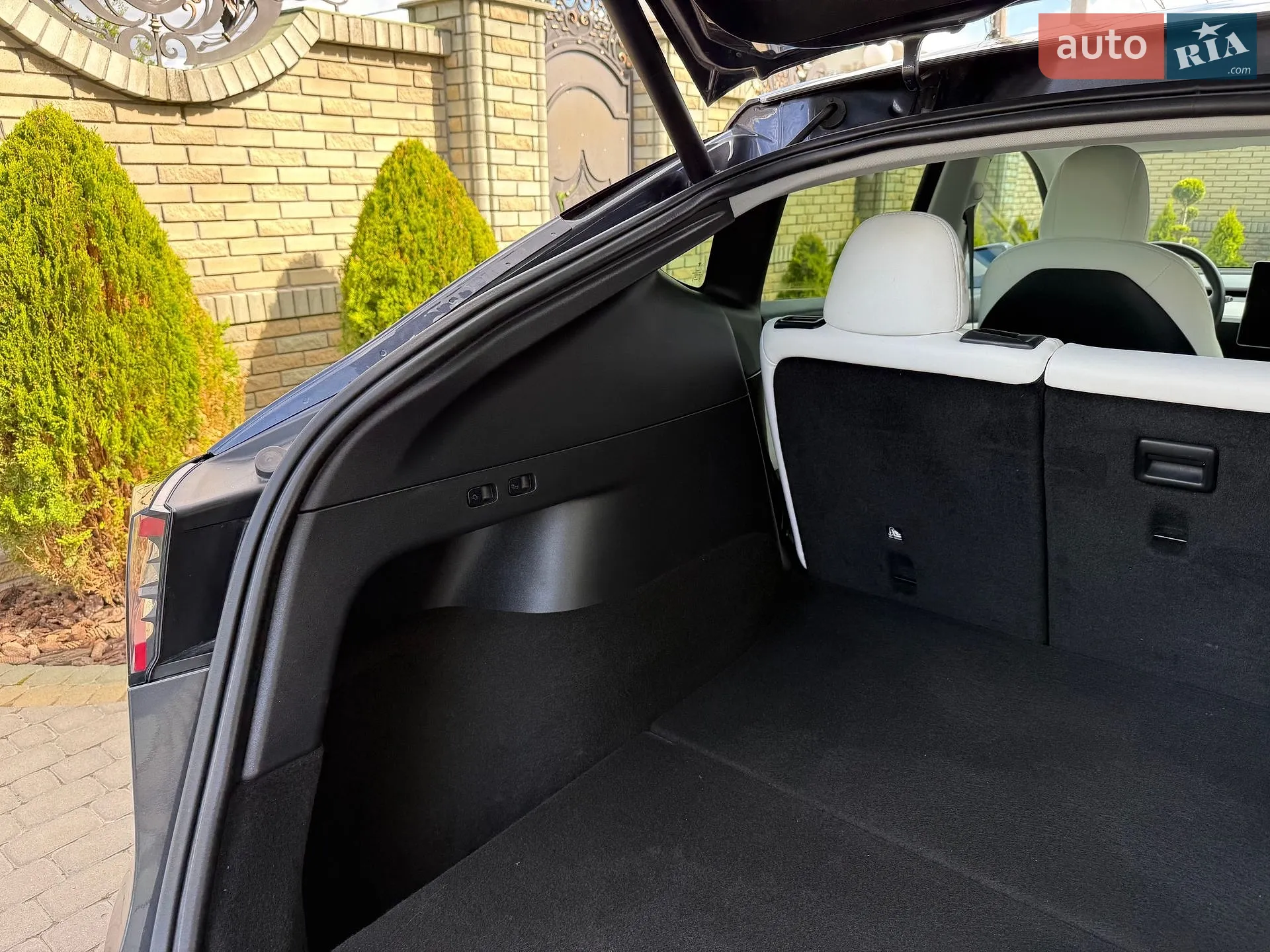 2022 Tesla Model Y - мініатюра 58