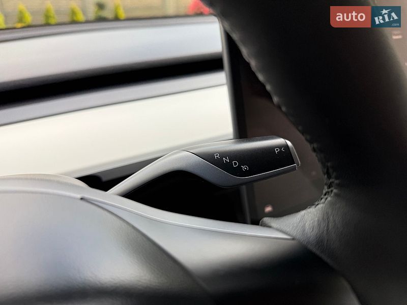 Позашляховик / Кросовер Tesla Model Y 2022 в Тернополі фото 67 Позашляховик / Кросовер Tesla Model Y 2022 в Тернополі