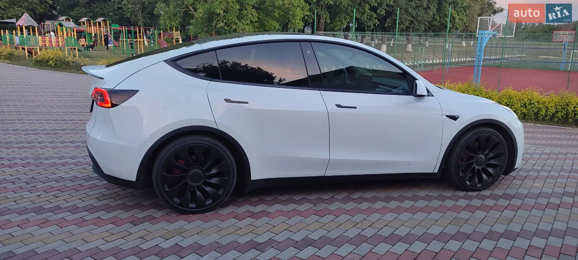 2021 Tesla Model Y - мініатюра 39