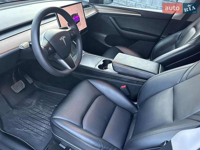 Позашляховик / Кросовер Tesla Model Y 2023 в Києві