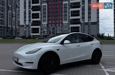 Внедорожник / Кроссовер Tesla Model Y 2022 в Киеве