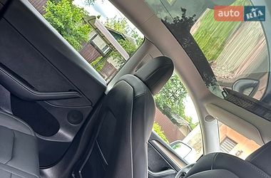 Позашляховик / Кросовер Tesla Model Y 2022 в Івано-Франківську фото 17 Позашляховик / Кросовер Tesla Model Y 2022 в Івано-Франківську