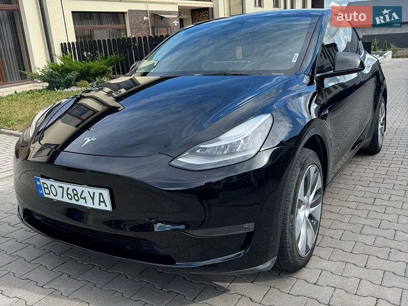 Tesla Model Y 2023 Tesla Model Y 2023