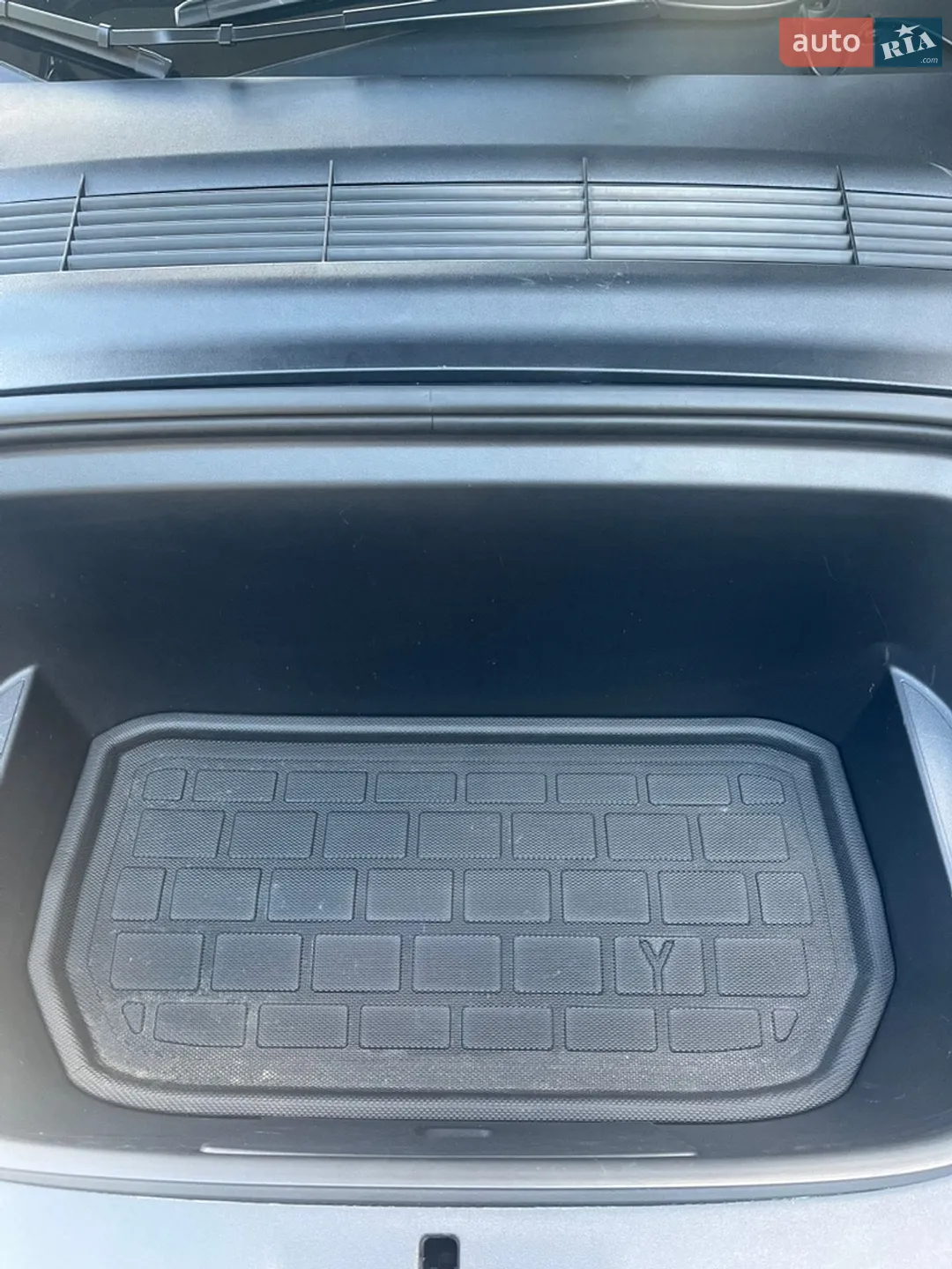 2022 Tesla Model Y - мініатюра 27