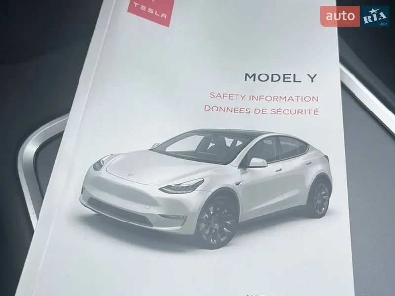 Позашляховик / Кросовер Tesla Model Y 2022 в Києві документ 2 фото Позашляховик / Кросовер Tesla Model Y 2022 в Києві документ