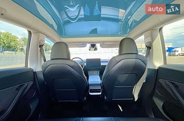 Позашляховик / Кросовер Tesla Model Y 2023 в Полтаві фото 12 Позашляховик / Кросовер Tesla Model Y 2023 в Полтаві