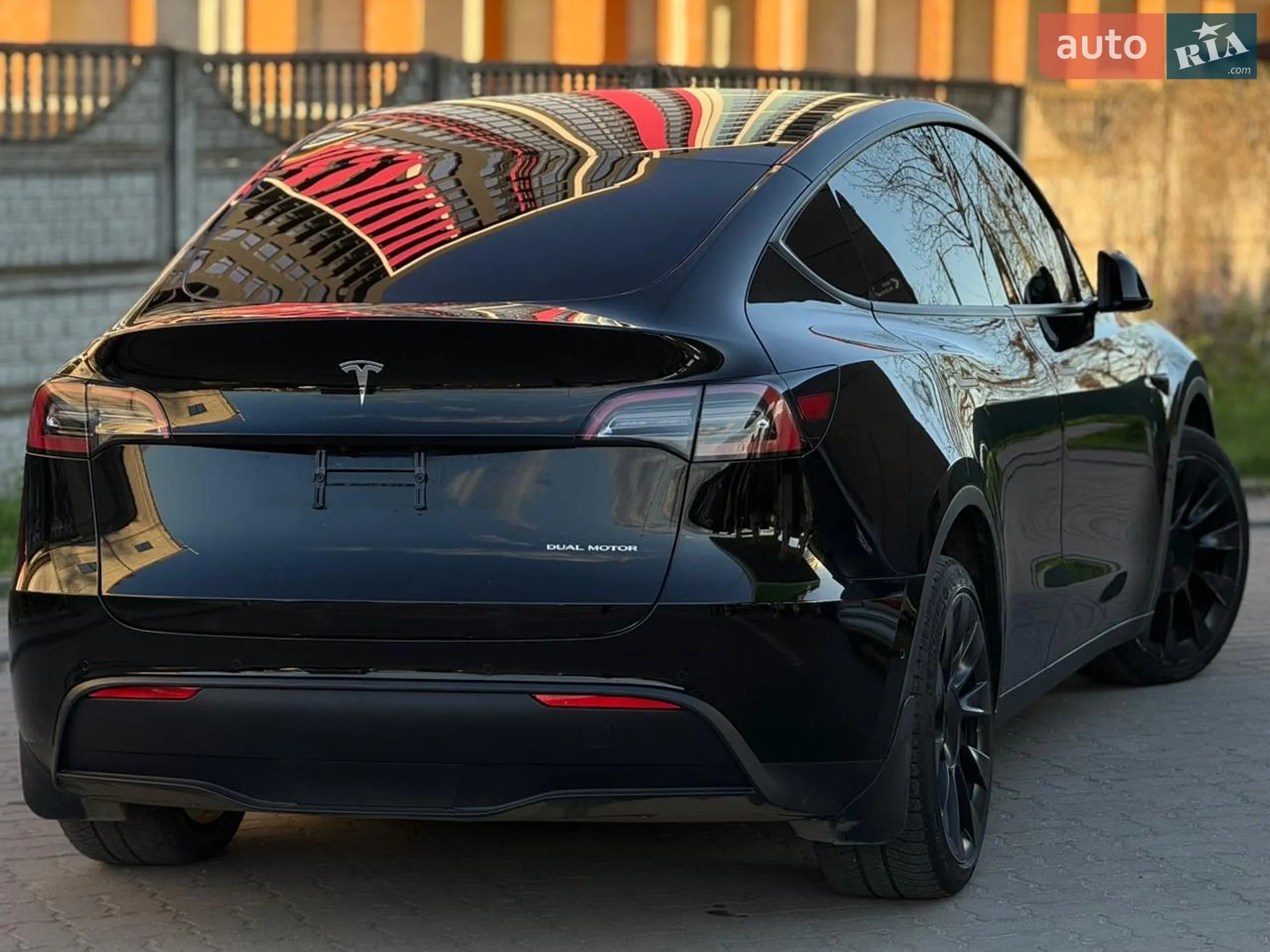 2021 Tesla Model Y - мініатюра 4