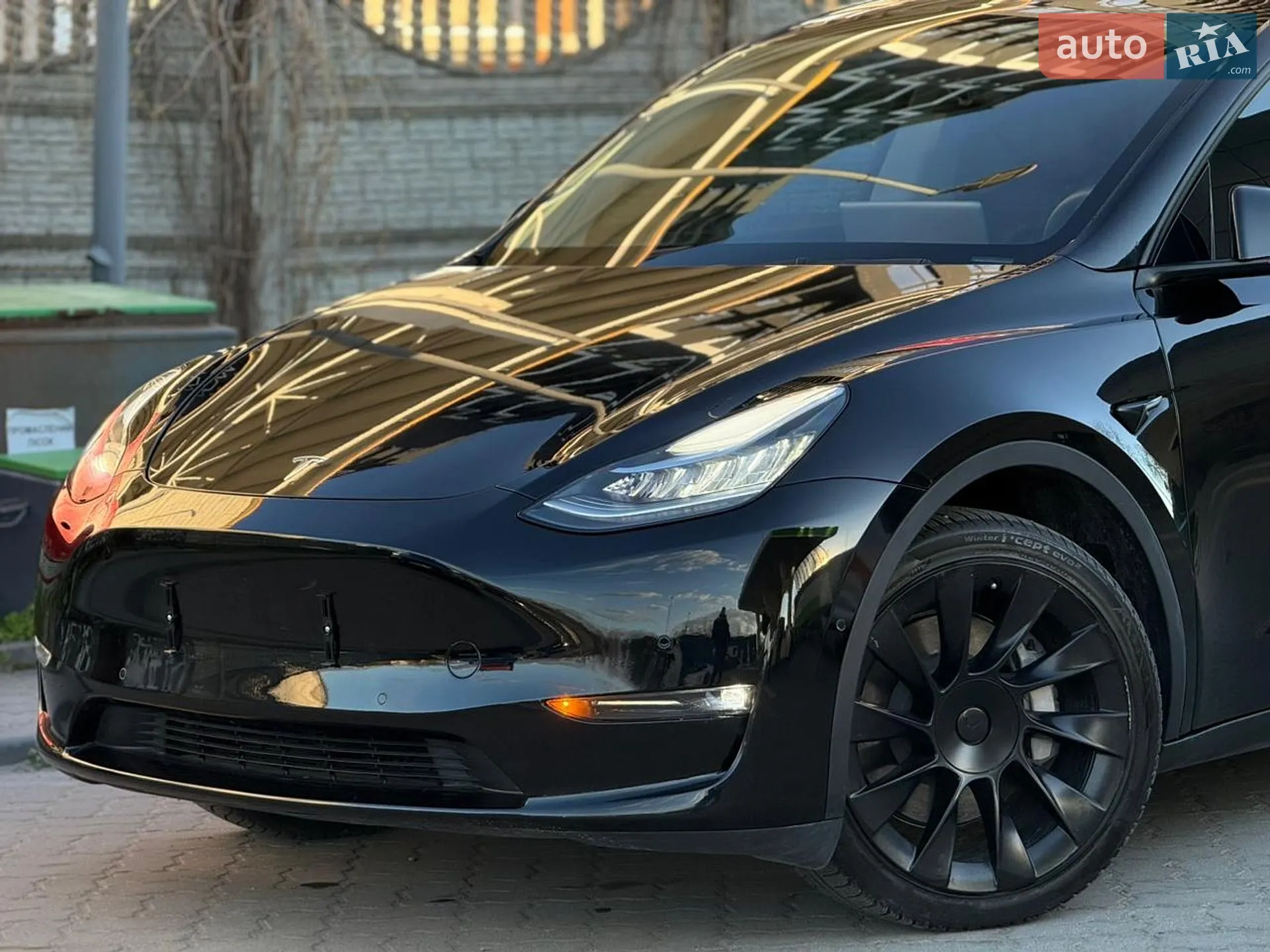 2021 Tesla Model Y - мініатюра 8