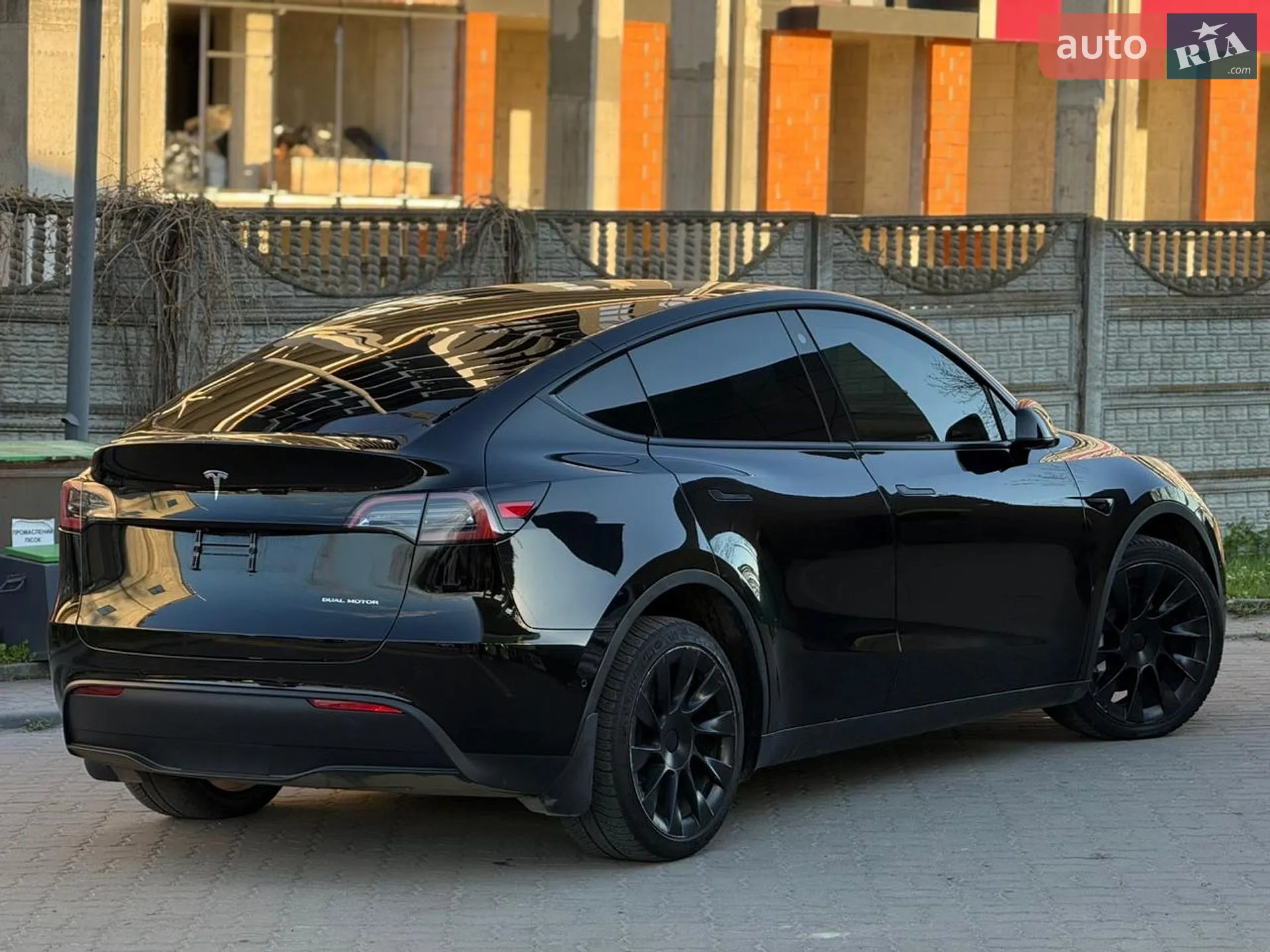 2021 Tesla Model Y - мініатюра 13