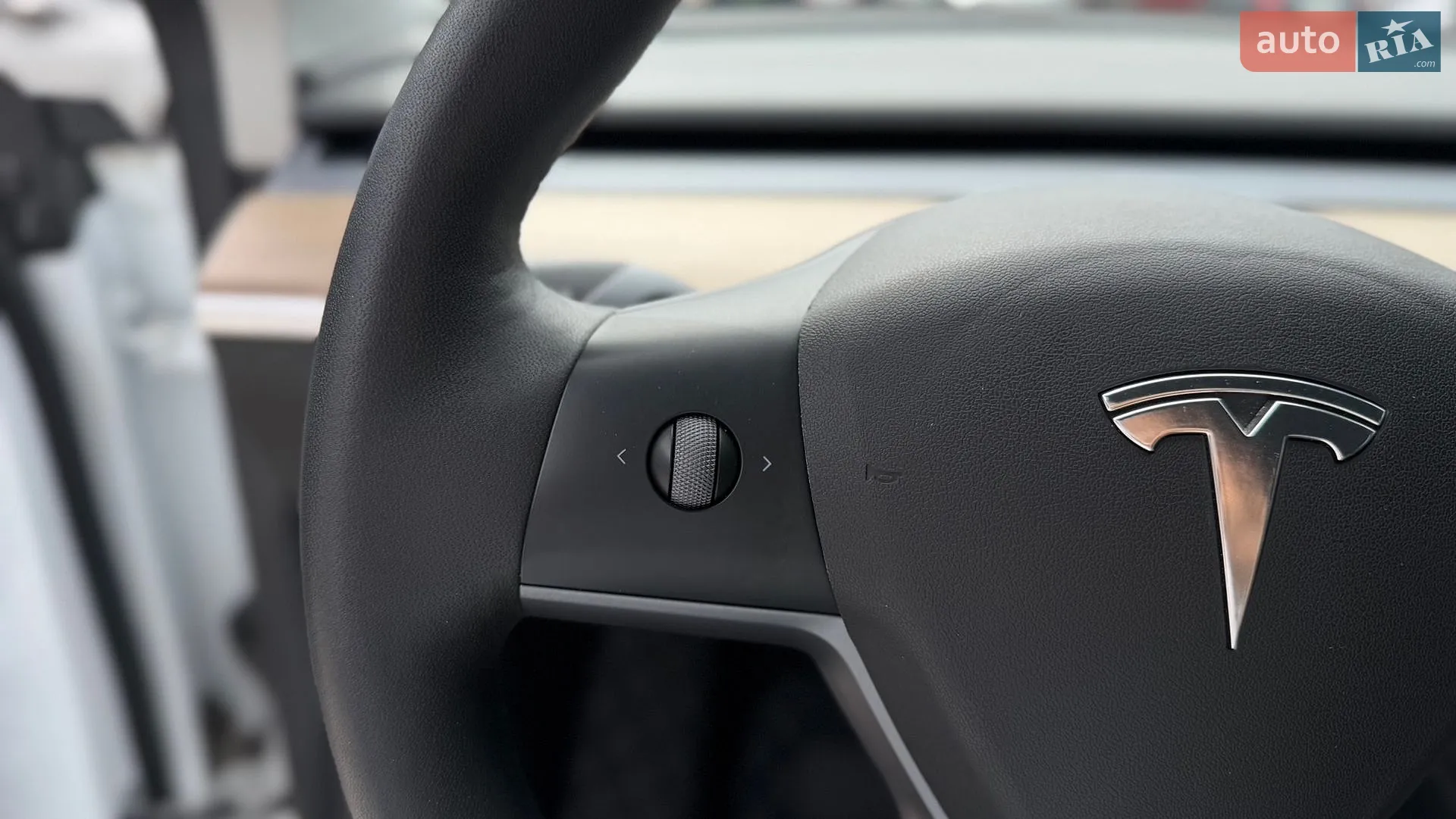2021 Tesla Model Y - мініатюра 23