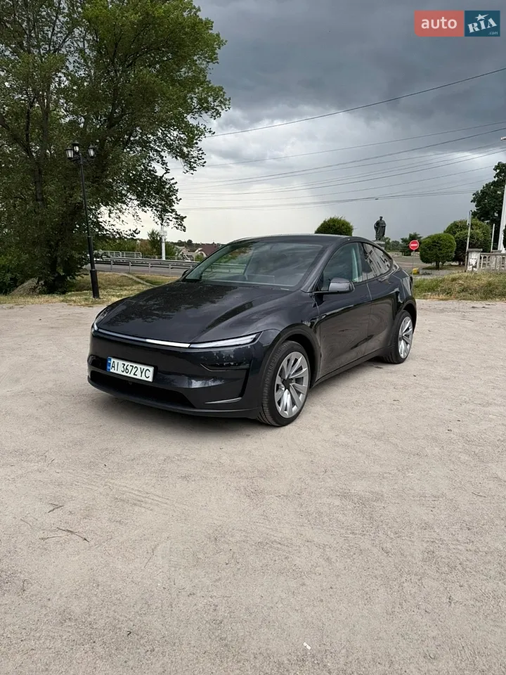 2025 Tesla Model Y - мініатюра 25
