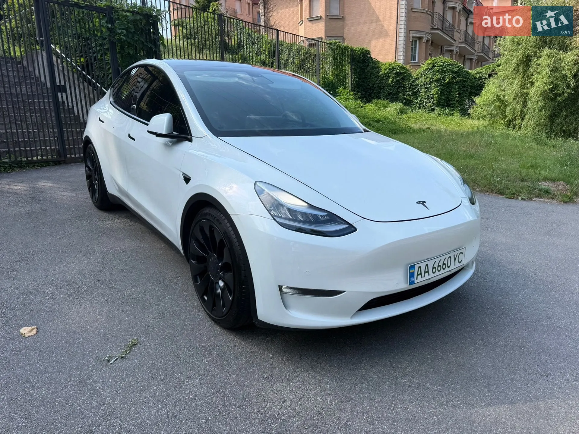 2020 Tesla Model Y - мініатюра 4