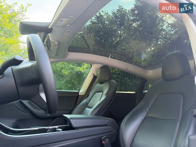 Позашляховик / Кросовер Tesla Model Y 2020 в Києві