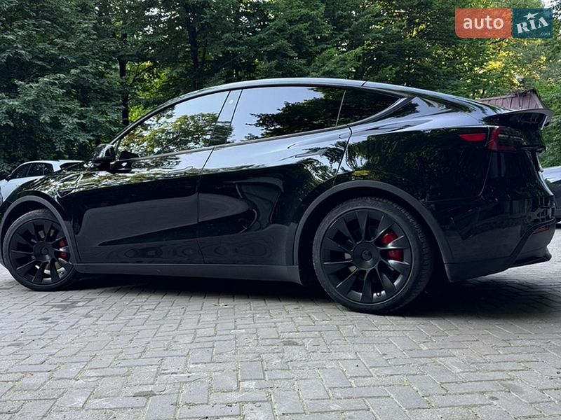 Позашляховик / Кросовер Tesla Model Y 2022 в Вінниці
