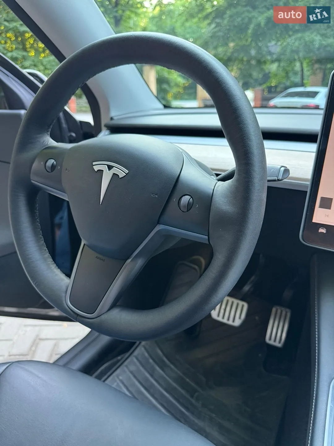 2022 Tesla Model Y - мініатюра 10