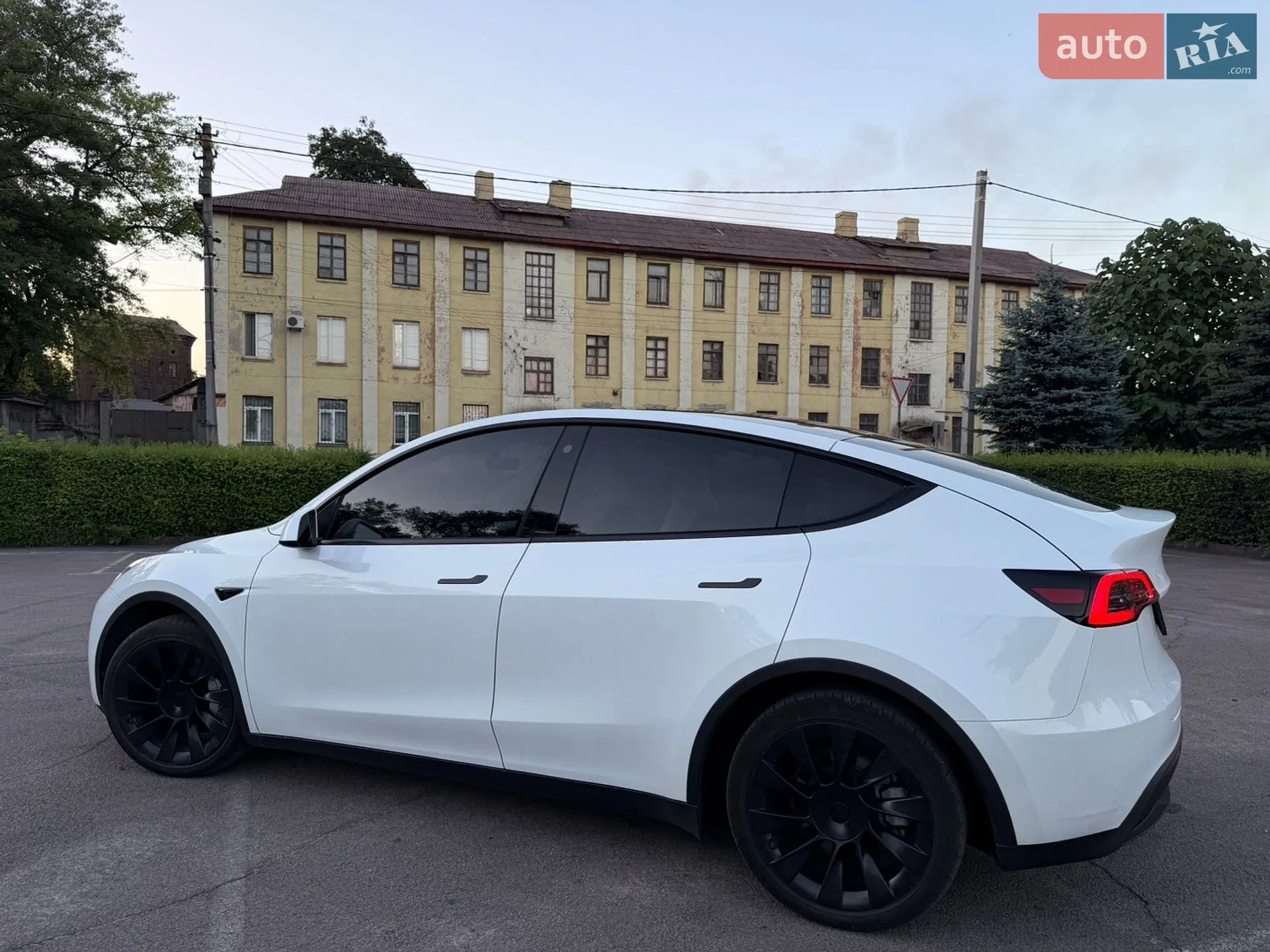 2022 Tesla Model Y - мініатюра 12