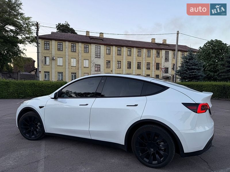 Внедорожник / Кроссовер Tesla Model Y 2022 в Каменском