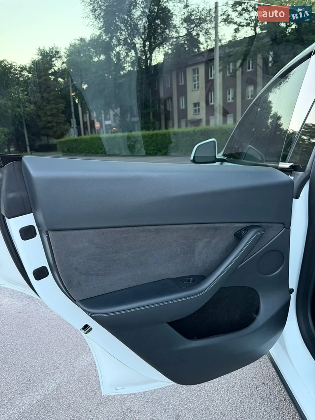 2022 Tesla Model Y - мініатюра 22