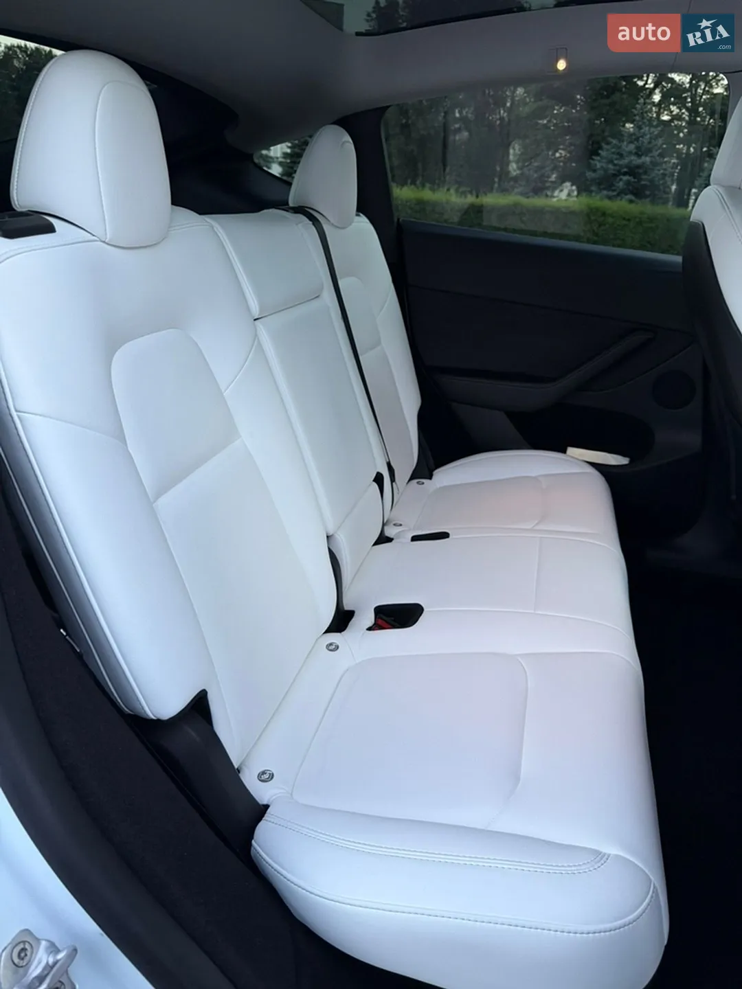 2022 Tesla Model Y - мініатюра 32