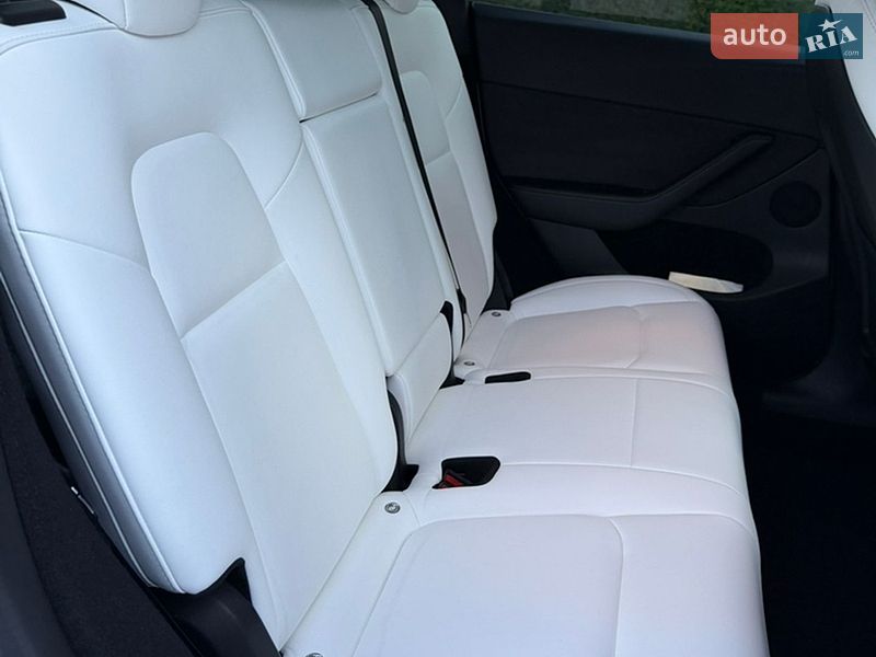Внедорожник / Кроссовер Tesla Model Y 2022 в Каменском