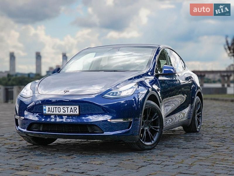 Tesla Model Y 2022