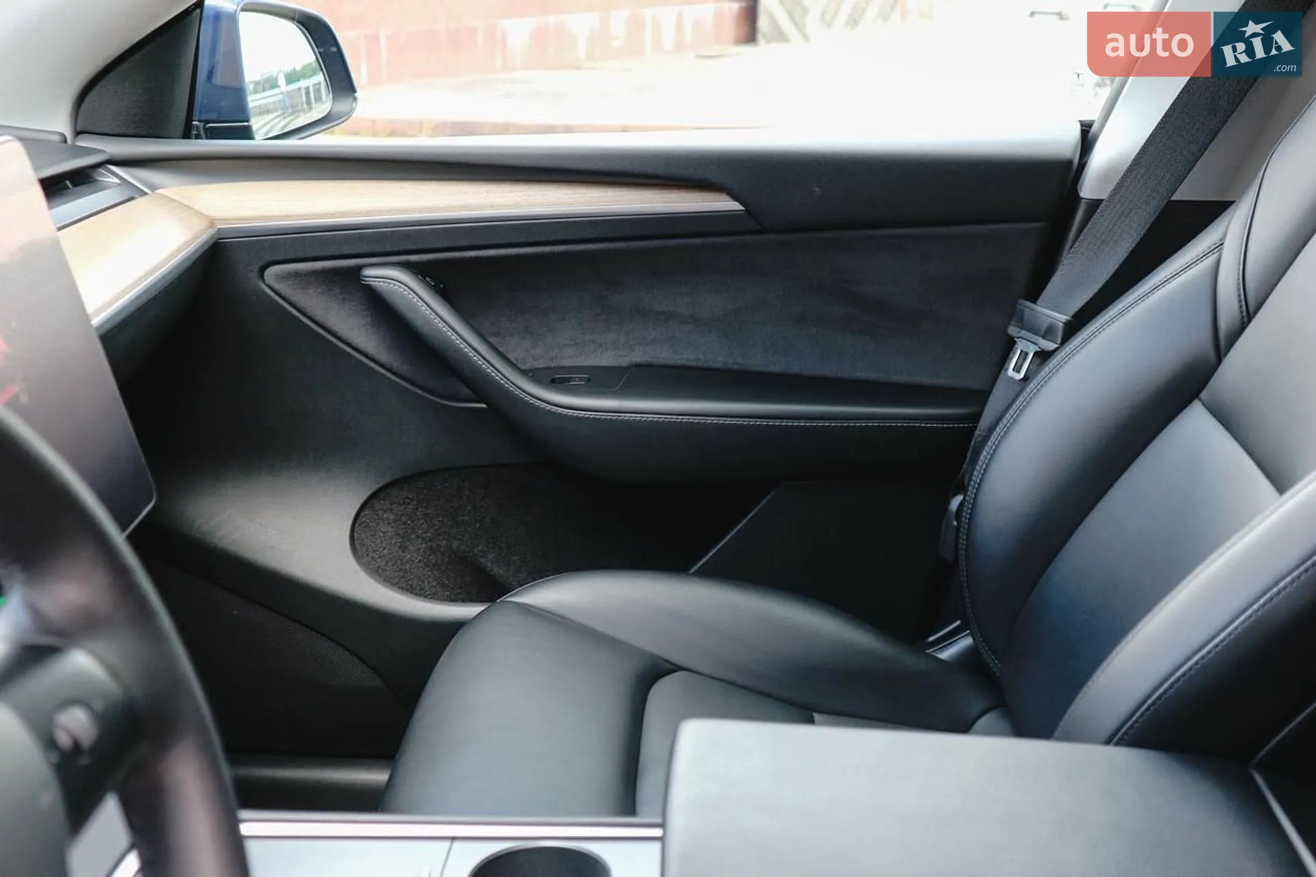 2022 Tesla Model Y - мініатюра 42