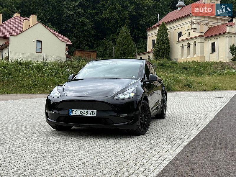 Внедорожник / Кроссовер Tesla Model Y 2023 в Львове фото 2 Внедорожник / Кроссовер Tesla Model Y 2023 в Львове