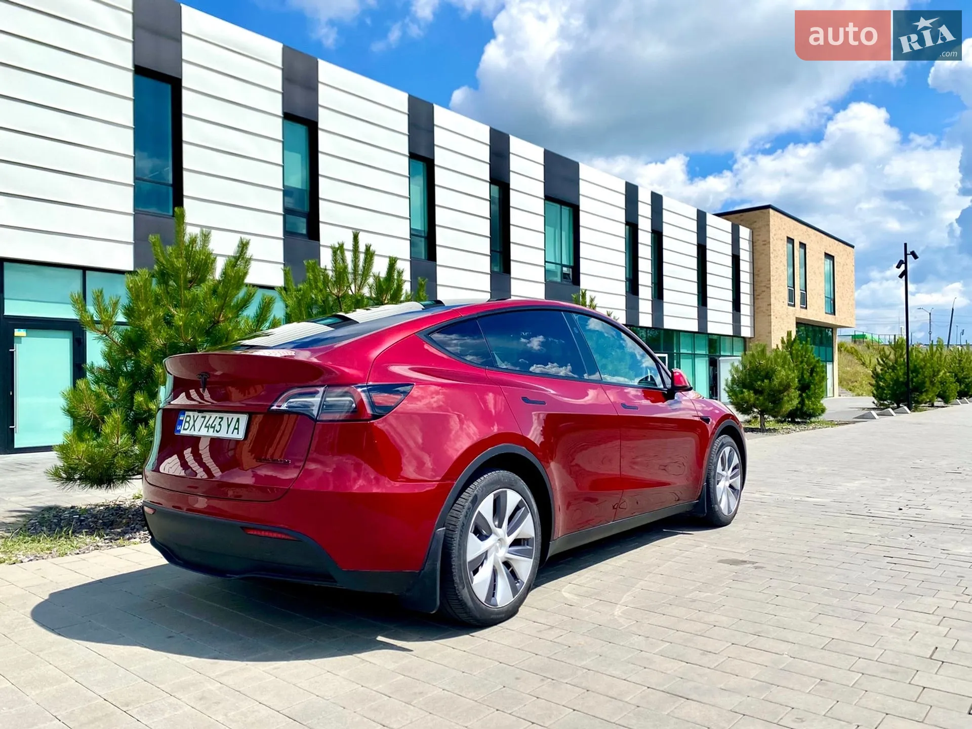 2024 Tesla Model Y - мініатюра 15