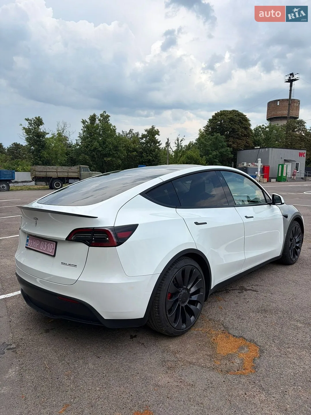2024 Tesla Model Y - мініатюра 6