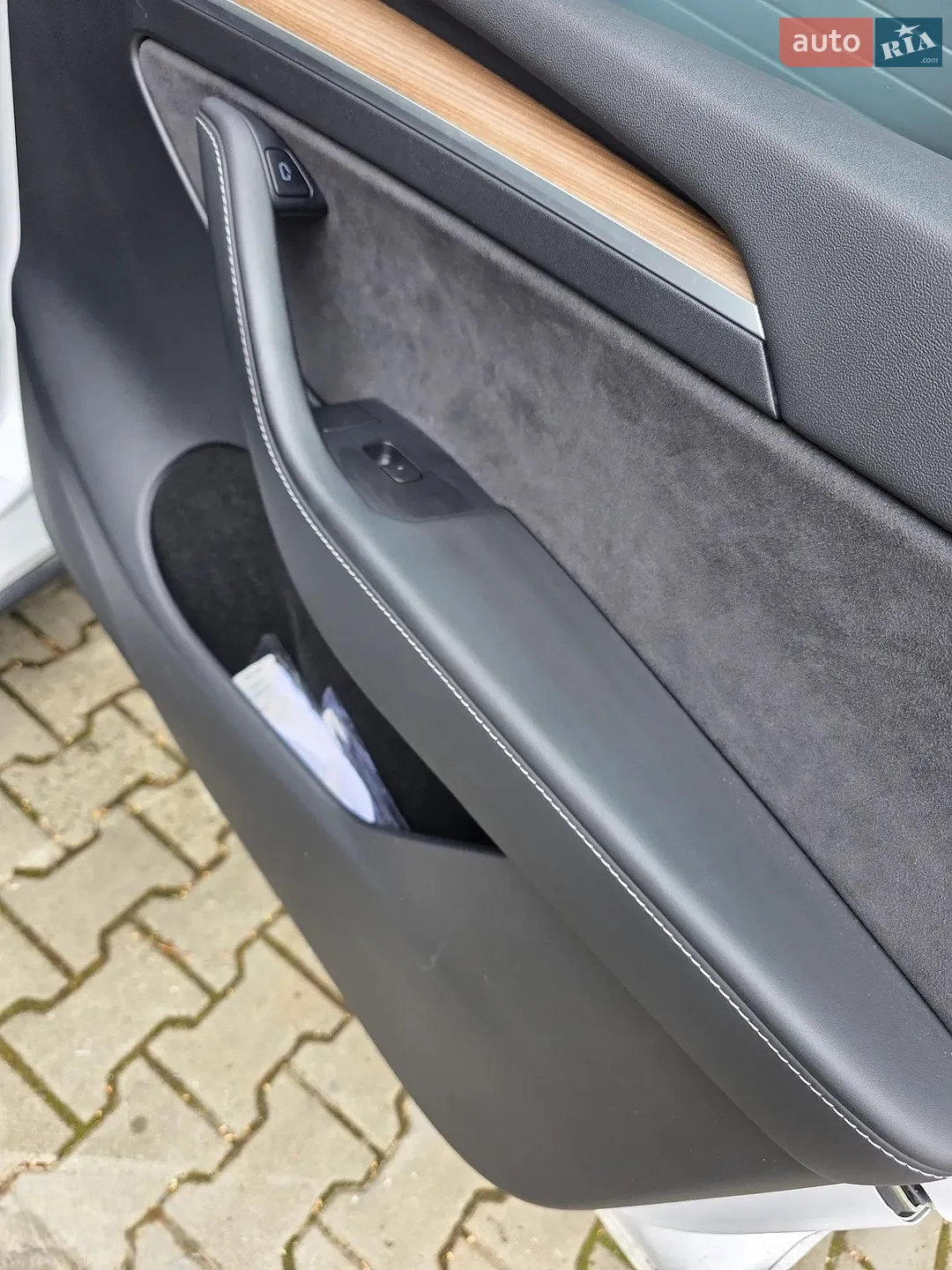 2023 Tesla Model Y - мініатюра 12