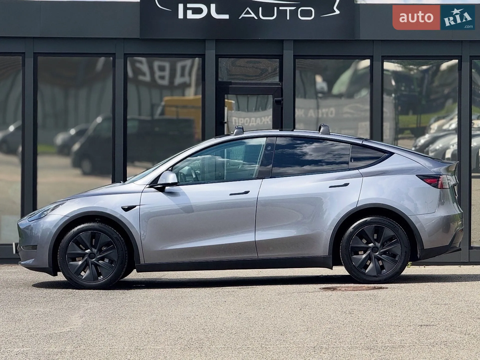 2025 Tesla Model Y - мініатюра 6