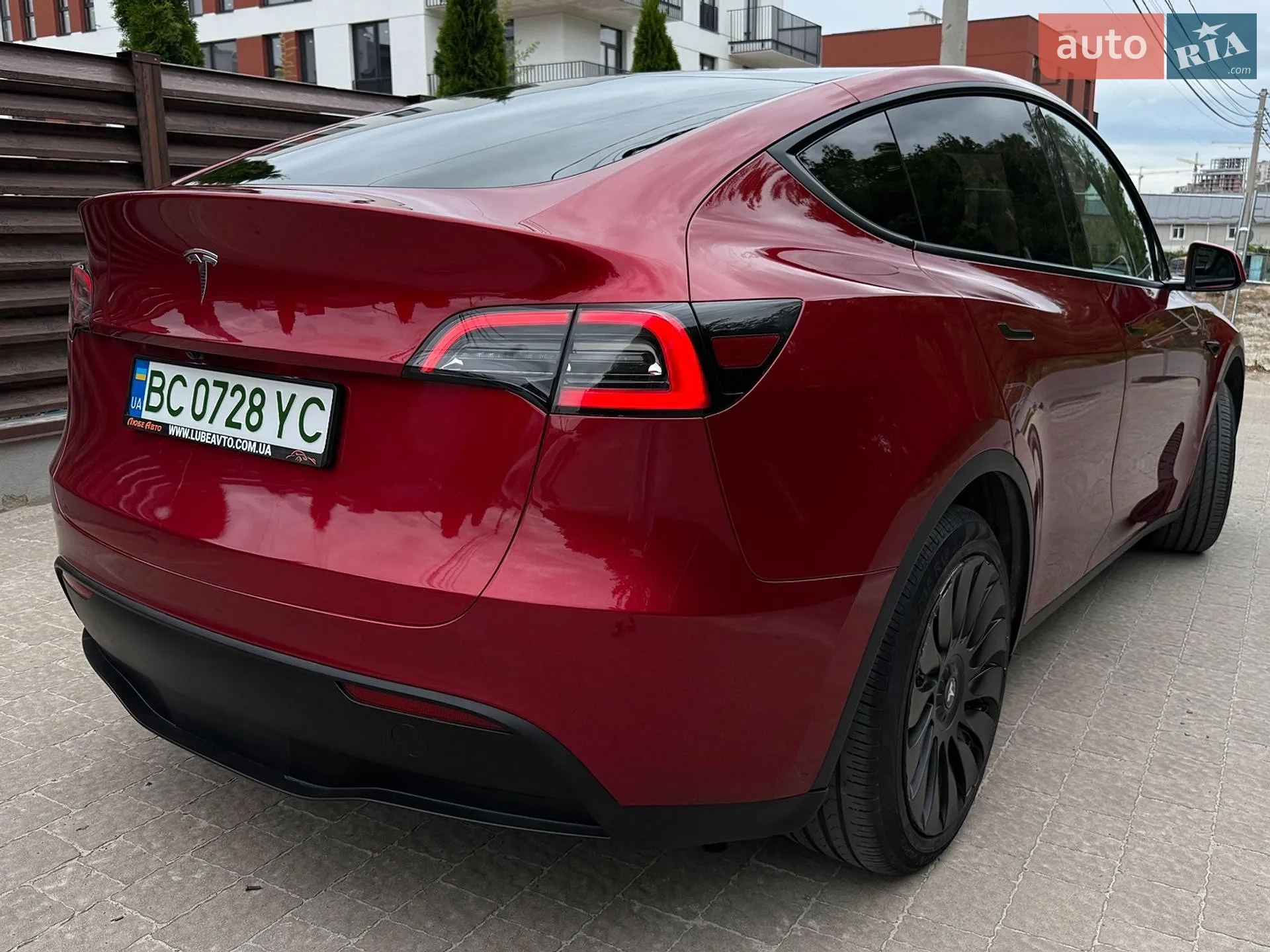 2024 Tesla Model Y - мініатюра 8