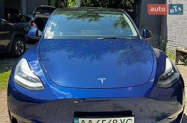 Внедорожник / Кроссовер Tesla Model Y 2021 в Киеве