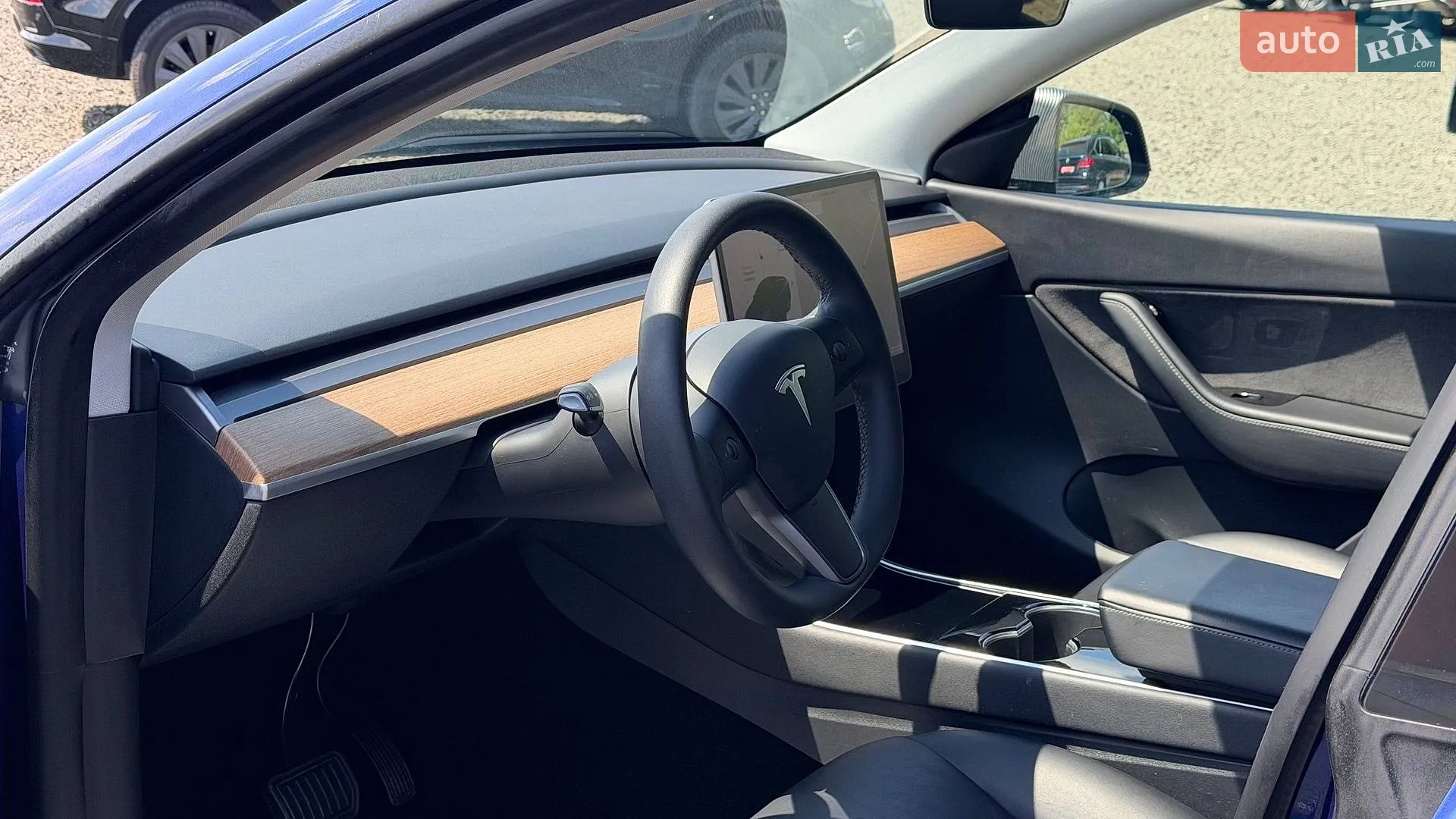 2020 Tesla Model Y - мініатюра 8