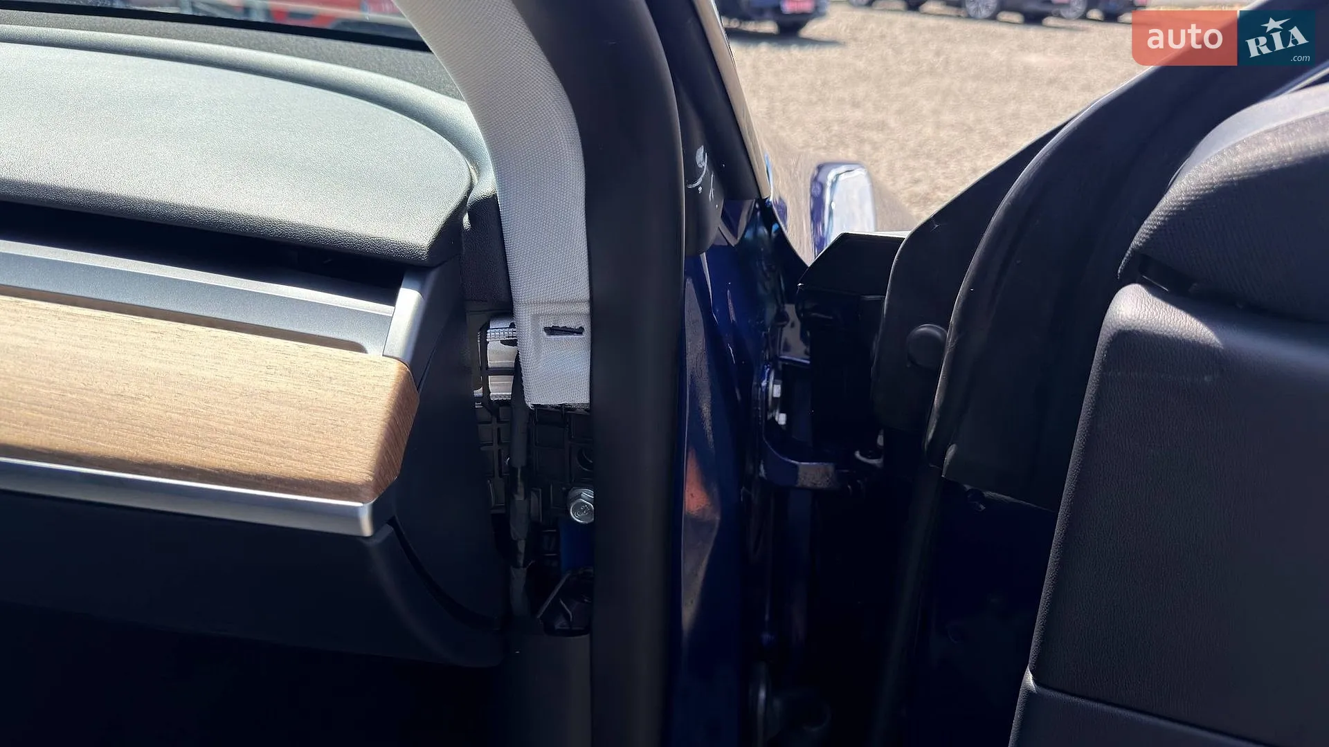 2020 Tesla Model Y - мініатюра 21