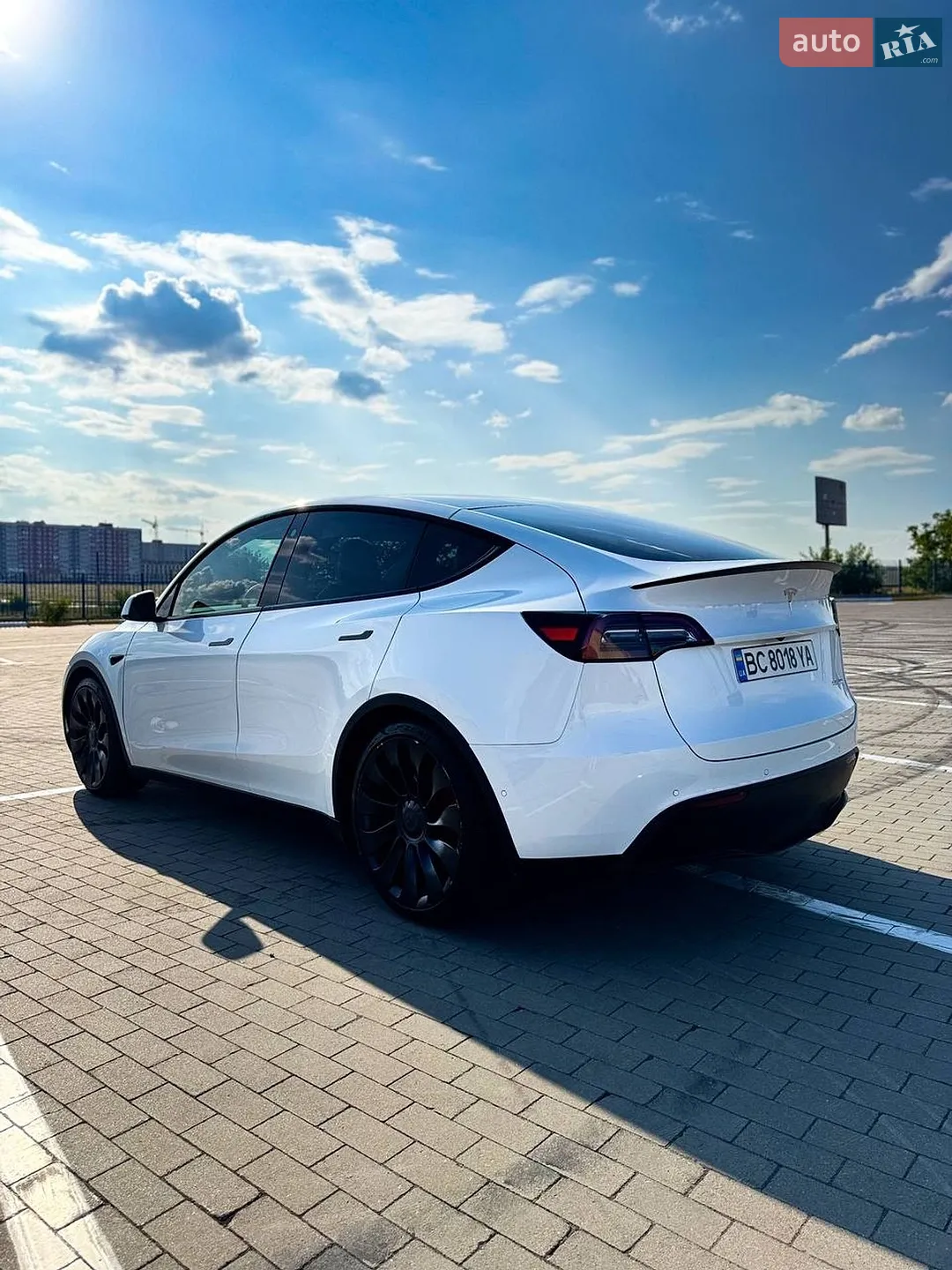 2022 Tesla Model Y - мініатюра 14