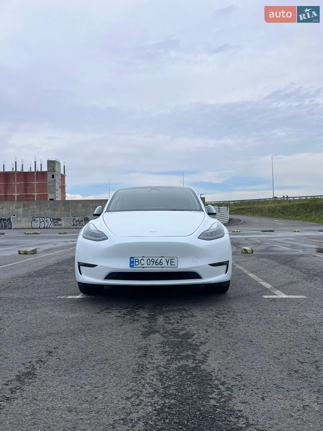 2024 Tesla Model Y - мініатюра 10