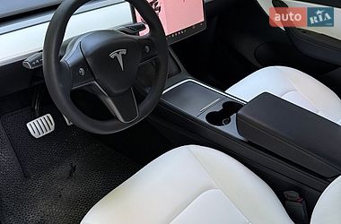 Внедорожник / Кроссовер Tesla Model Y 2021 в Днепре фото 13 Внедорожник / Кроссовер Tesla Model Y 2021 в Днепре