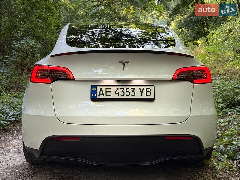 Внедорожник / Кроссовер Tesla Model Y 2021 в Днепре фото 17 Внедорожник / Кроссовер Tesla Model Y 2021 в Днепре
