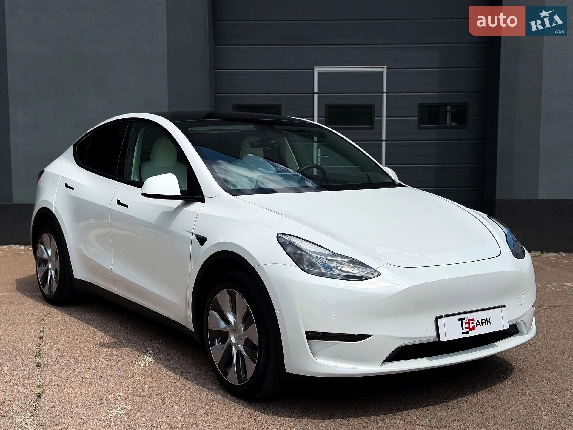2022 Tesla Model Y - мініатюра 12