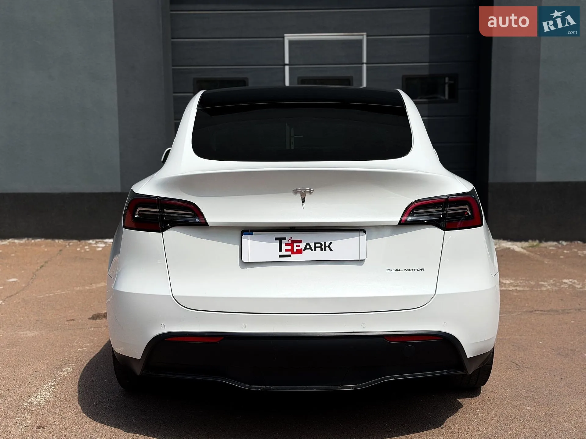 2022 Tesla Model Y - мініатюра 9
