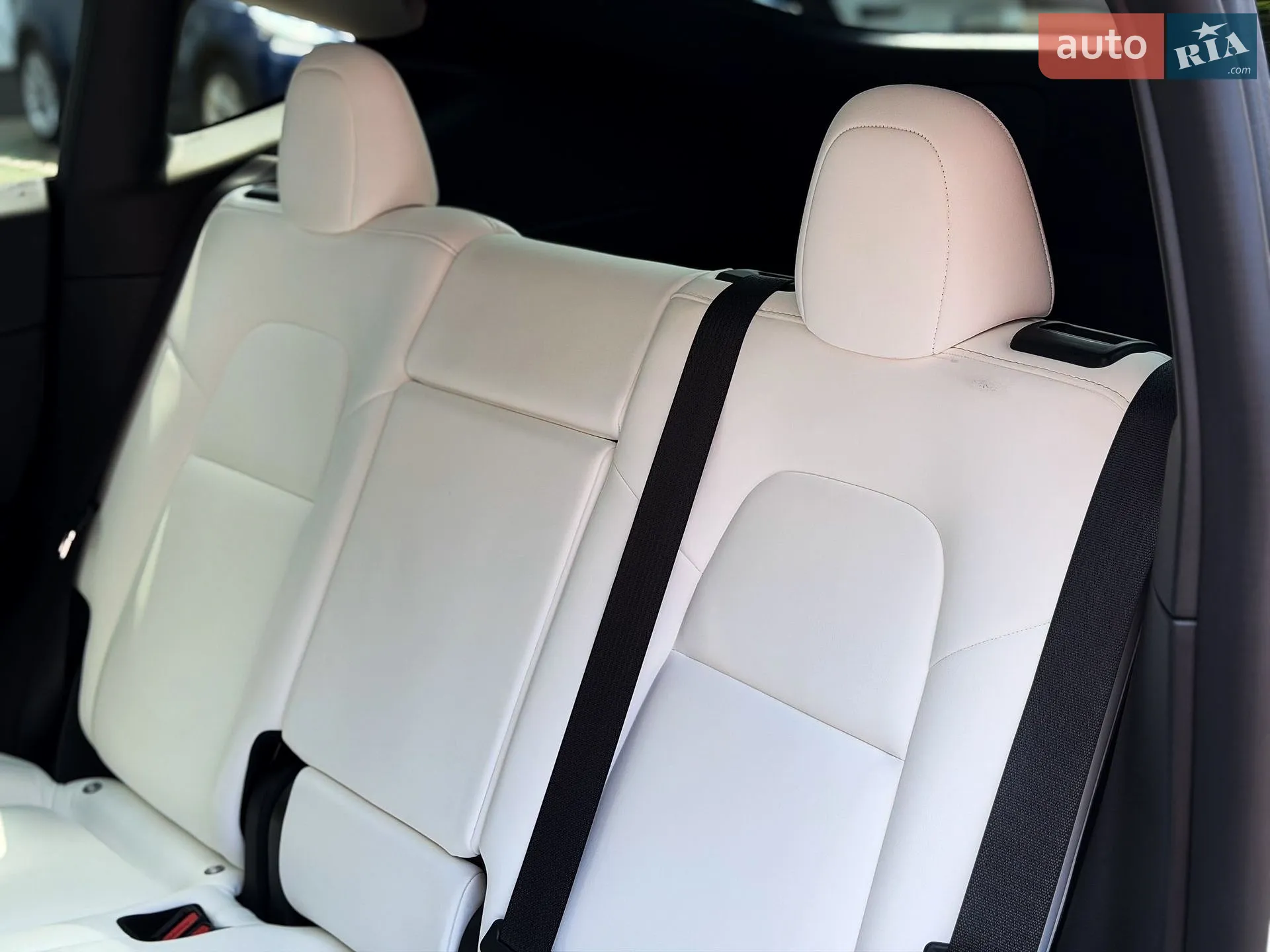 2022 Tesla Model Y - мініатюра 15