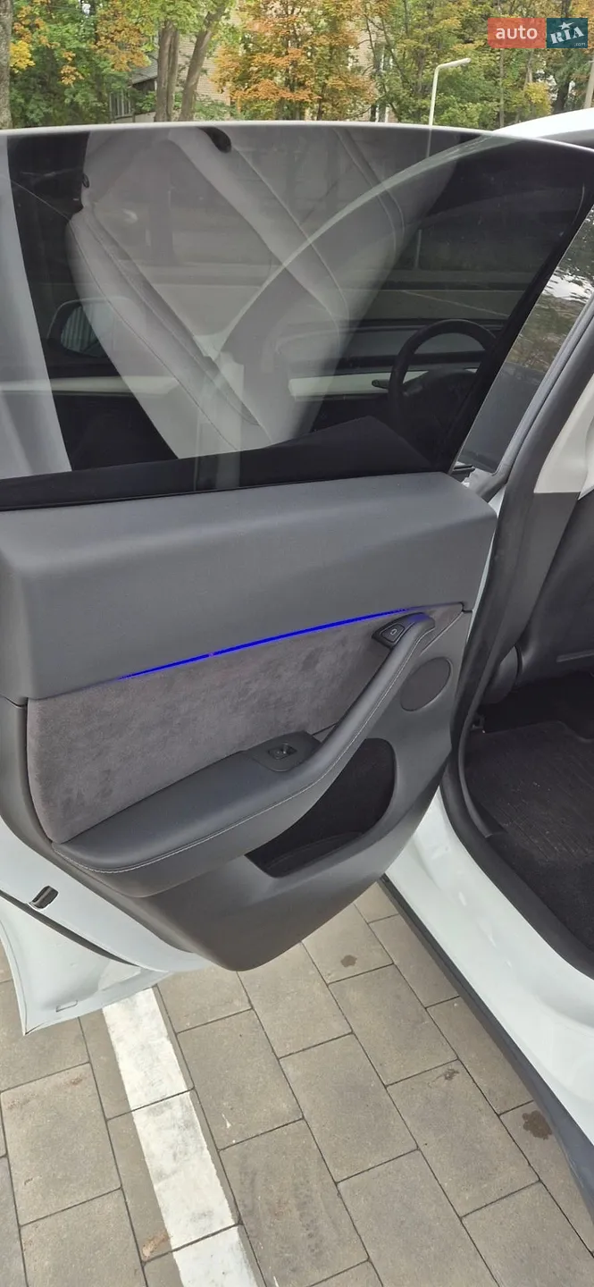 2023 Tesla Model Y - мініатюра 14
