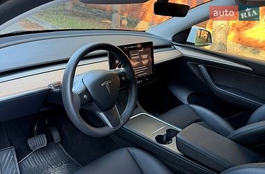 Внедорожник / Кроссовер Tesla Model Y 2023 в Днепре