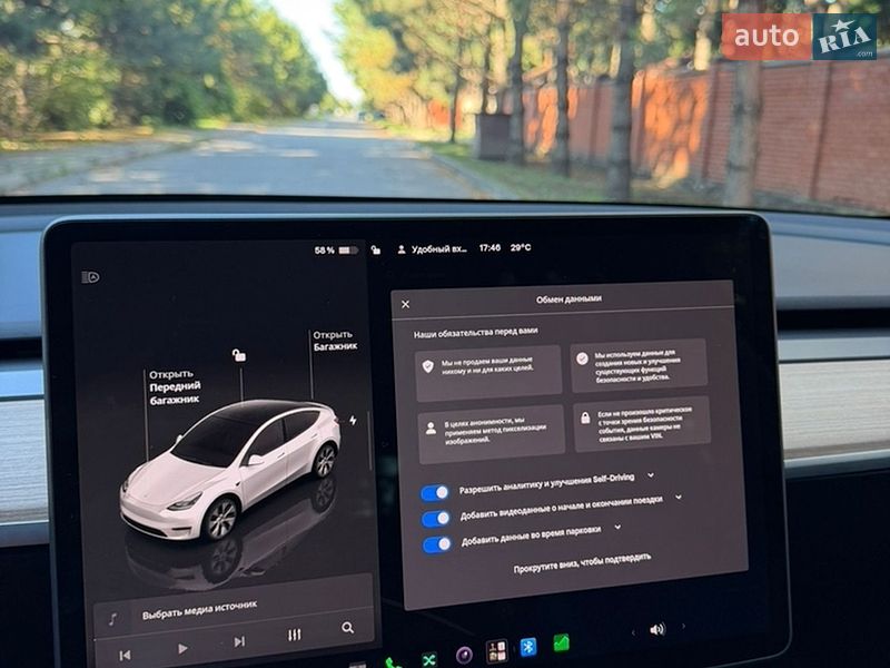 Внедорожник / Кроссовер Tesla Model Y 2023 в Днепре