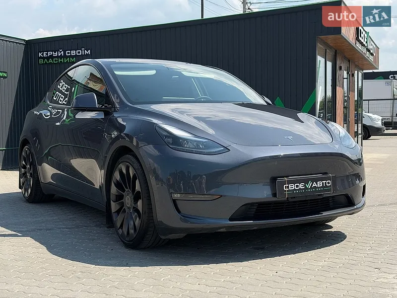 Tesla Model Y