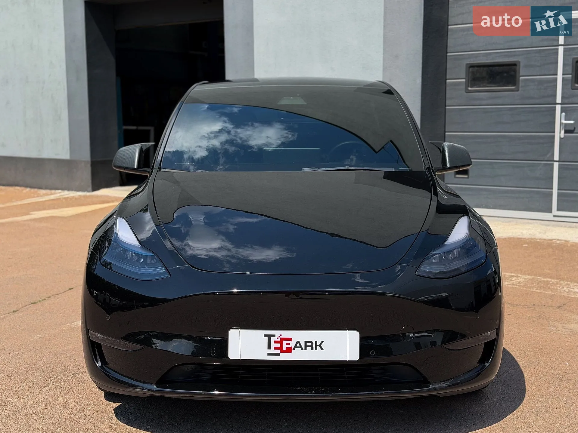 2021 Tesla Model Y - мініатюра 3