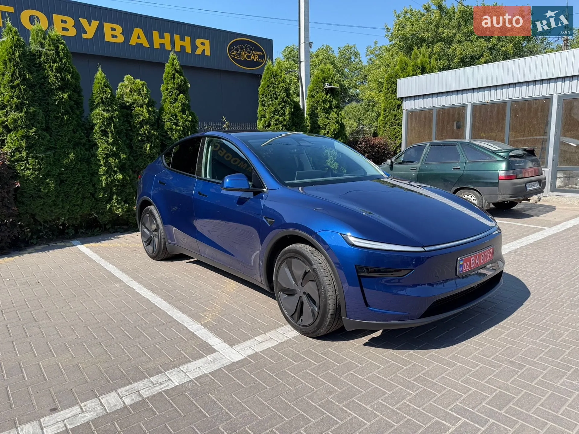 2025 Tesla Model Y - мініатюра 7
