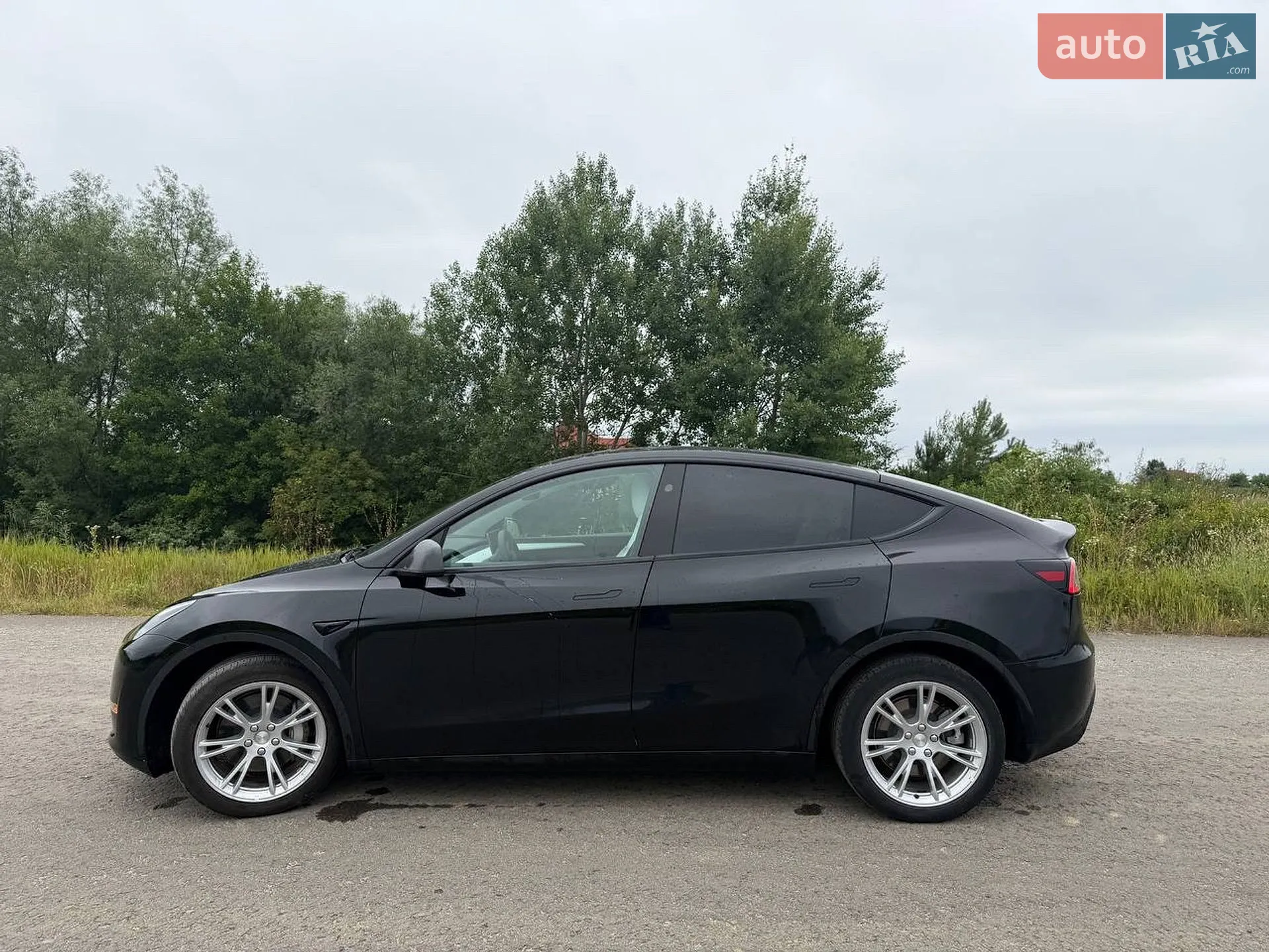 2023 Tesla Model Y - мініатюра 4