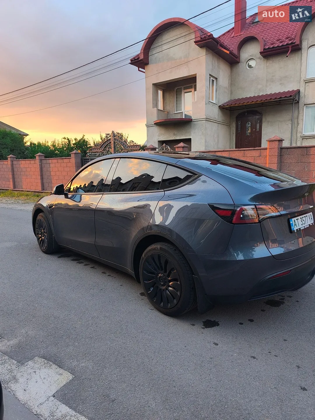 2023 Tesla Model Y - мініатюра 2